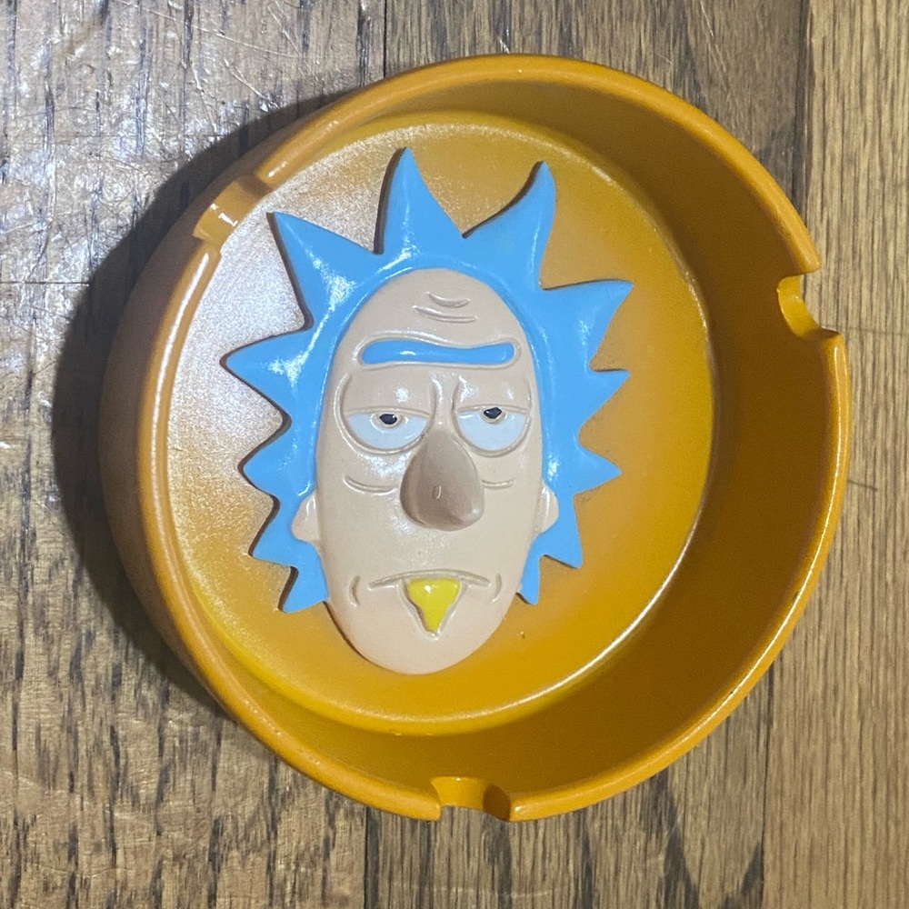 Rick and Morty Ashtray